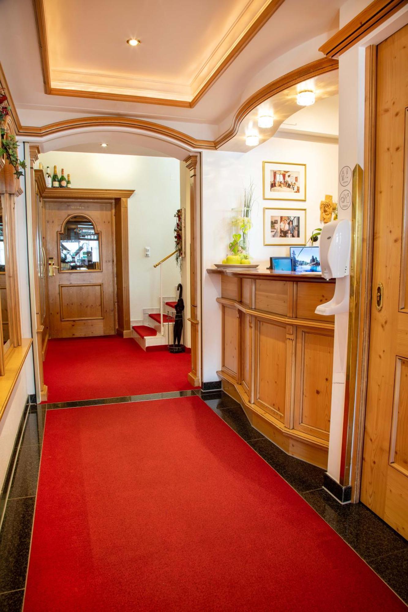 Eggerstueberl Hotel Ischgl Ngoại thất bức ảnh