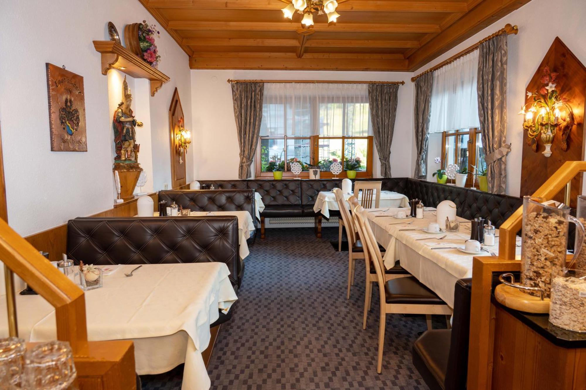 Eggerstueberl Hotel Ischgl Ngoại thất bức ảnh