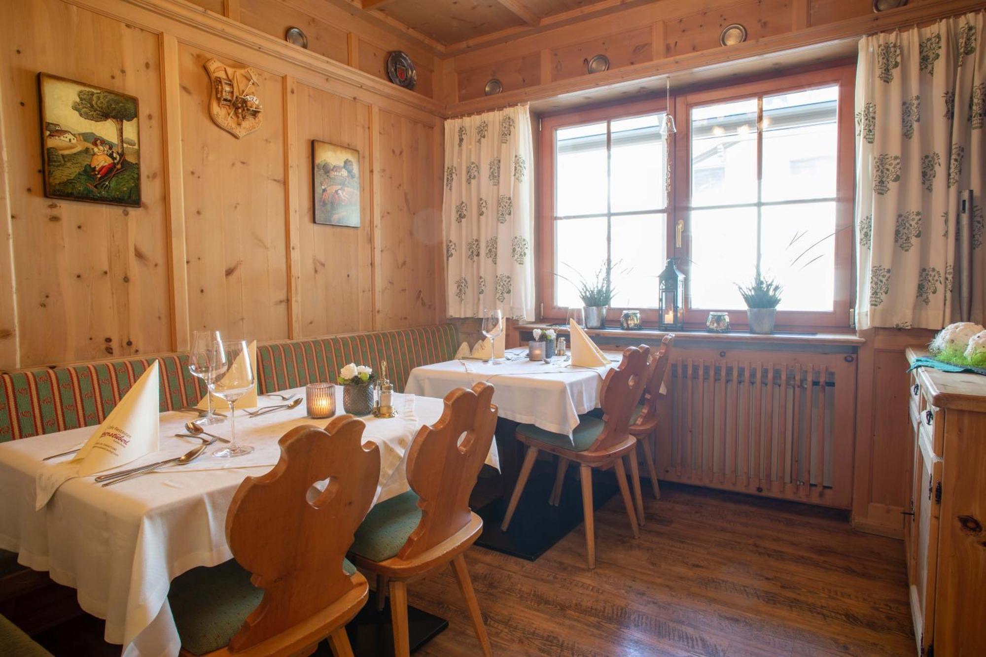 Eggerstueberl Hotel Ischgl Ngoại thất bức ảnh