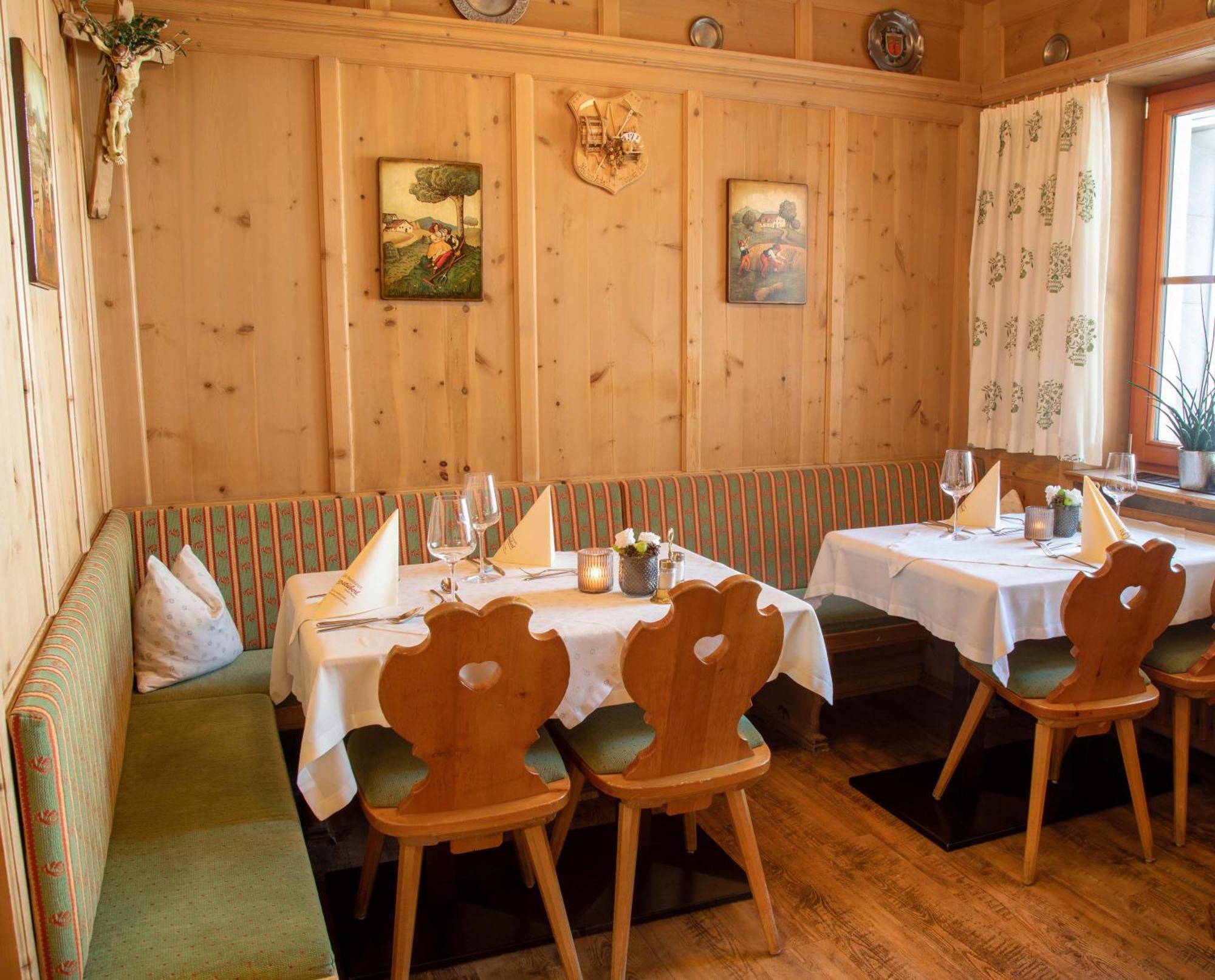 Eggerstueberl Hotel Ischgl Ngoại thất bức ảnh