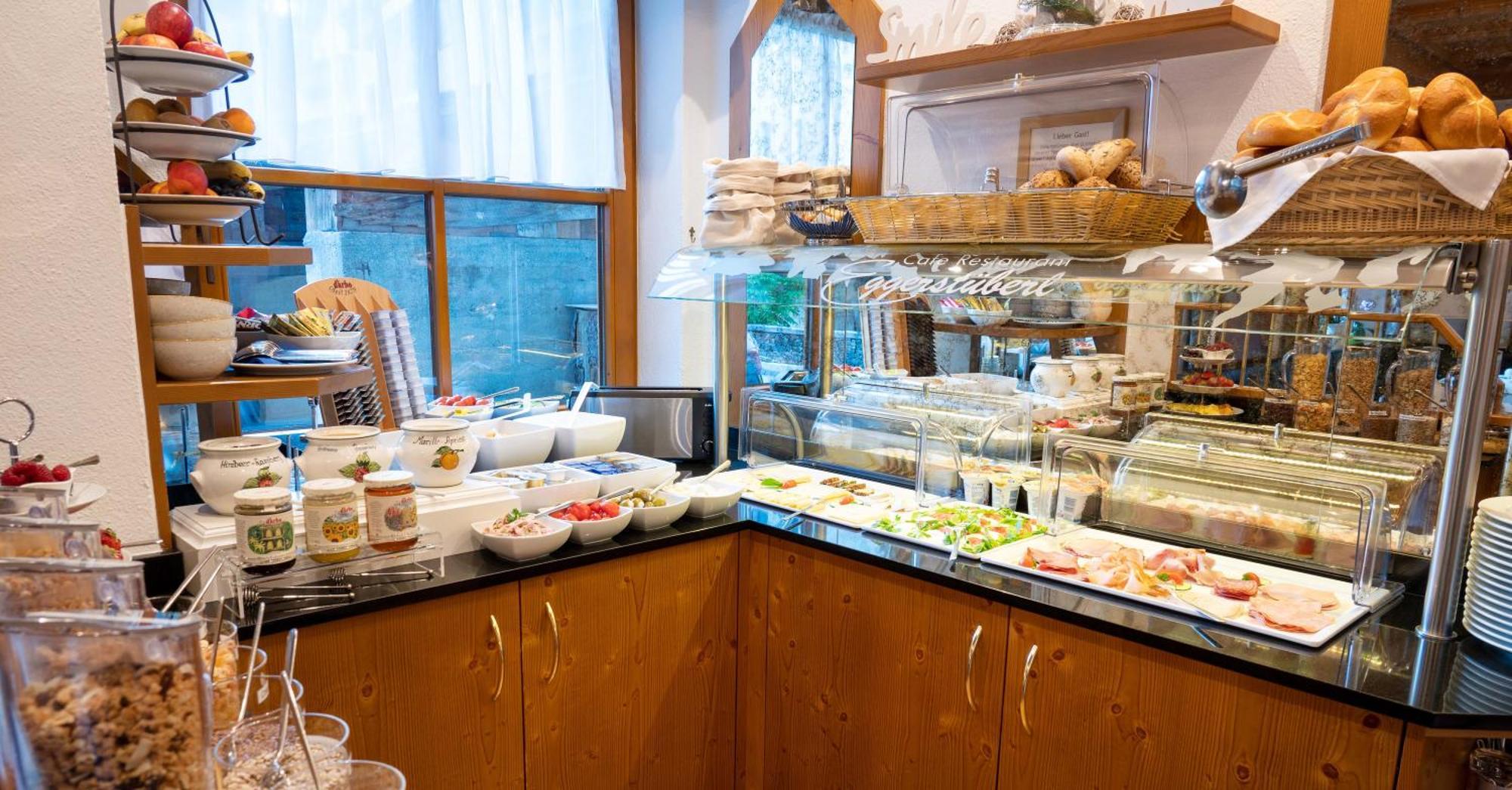 Eggerstueberl Hotel Ischgl Ngoại thất bức ảnh